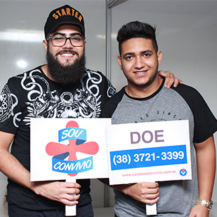 cantores Henrique e Juliano